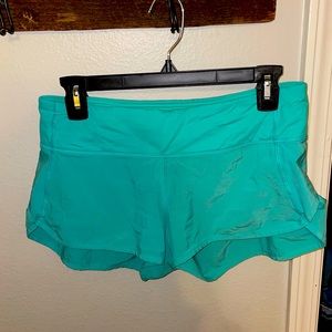 Lululemon Speed up Size 6 2”